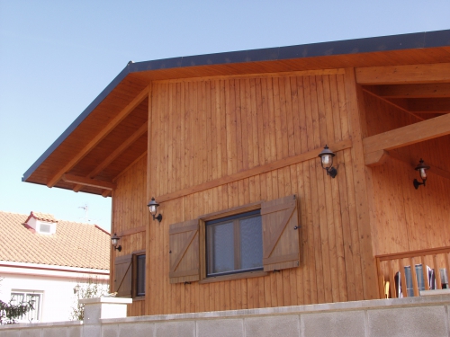 exterior casa de madera prefabricada Vilas Anderson